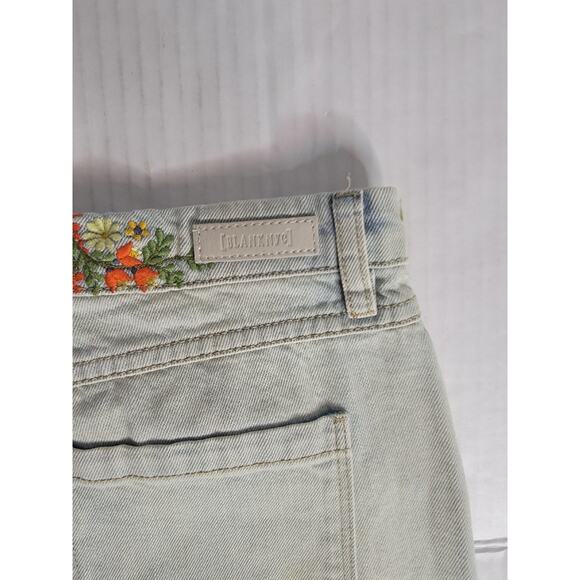 BlankNYC Denim Hiker Shorts Sz 28 Floral Embroidered Mid Rise Boho Festival - Picture 4 of 8